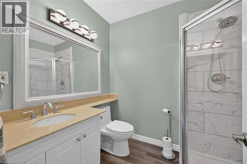 181 Central Drive, Ancaster, ON - Indoor Photo Showing Bathroom