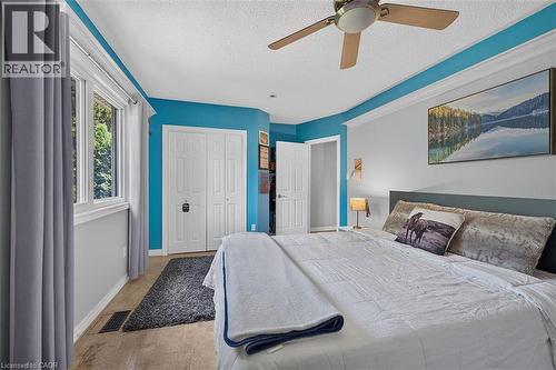 181 Central Drive, Ancaster, ON - Indoor Photo Showing Bedroom
