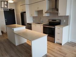 15 GLEBE Street Unit# 1508 Cambridge, ON N1S 0C3