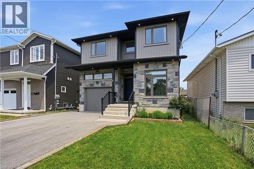 8 NASH Street  St. Catharines, ON L2S 1B5
