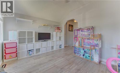 39 Chantilly Street, Kitchener, ON - Indoor