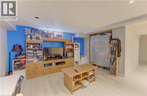 39 Chantilly Street, Kitchener, ON - Indoor