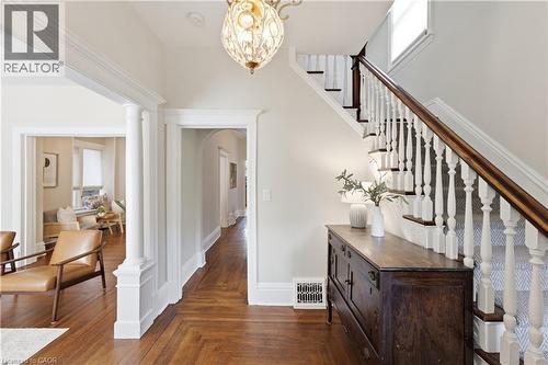 2 Cottage Avenue, Hamilton, ON - Indoor Photo Showing Other Room