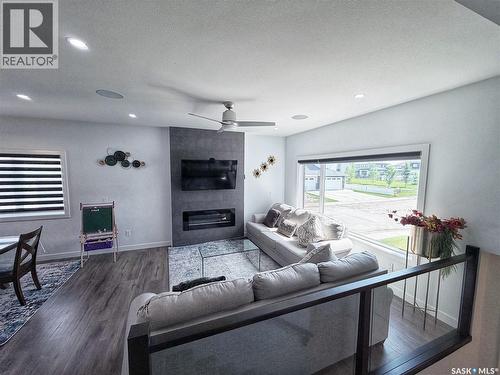 583 Kalra Street, Saskatoon, SK - Indoor Photo Showing Living Room With Fireplace