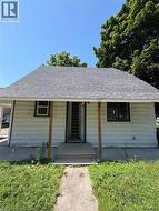 104 MARSHALL Street Waterloo, ON N2J 2T4