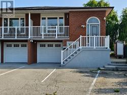 MAIN FLOOR - 99 ALBANY DRIVE Vaughan, ON L4L 2X6