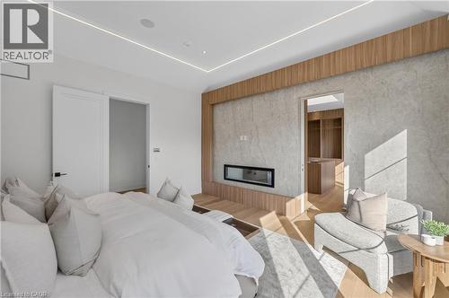 146 Third Line, Oakville, ON - Indoor Photo Showing Bedroom