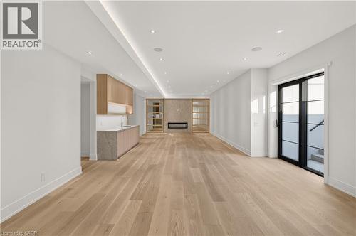 146 Third Line, Oakville, ON - Indoor Photo Showing Other Room