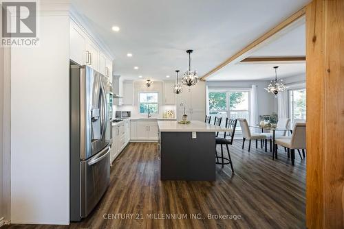 364 Stoneheight Place, Waterloo, ON - Indoor Photo Showing Kitchen With Stainless Steel Kitchen With Upgraded Kitchen