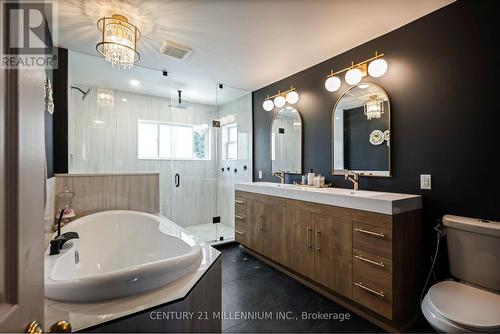 364 Stoneheight Place, Waterloo, ON - Indoor Photo Showing Bathroom