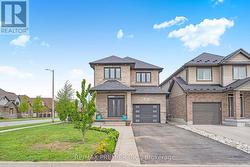 181 DALLAN DRIVE Guelph, ON N1L 0N4