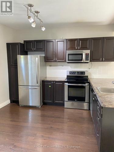 60 Arthur Avenue N, Hamilton, ON - Indoor Photo Showing Kitchen