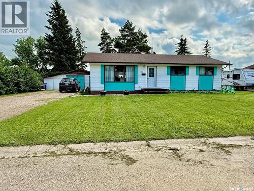 11 Vetshome Drive, Lanigan, SK - Outdoor
