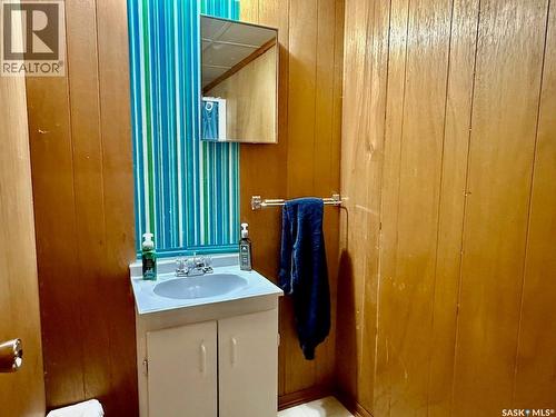 11 Vetshome Drive, Lanigan, SK - Indoor Photo Showing Bathroom