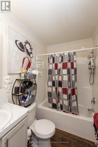 5127 Highway 534, Nipissing, ON - Indoor Photo Showing Bathroom
