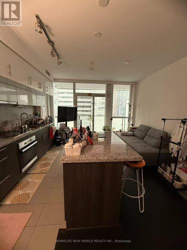 1901 - 8 MERCER STREET  Toronto, ON M5V 0C4