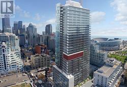 3210 - 375 KING STREET Toronto, ON M5V 1K5
