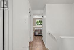2nd level hallway - 