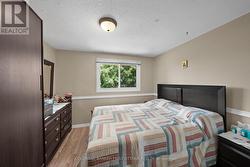 Bedroom 2. Very expansive - 