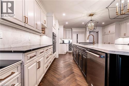 Kitchen - 76 Adriatic Boulevard, Hamilton, ON - Indoor Photo Showing Kitchen