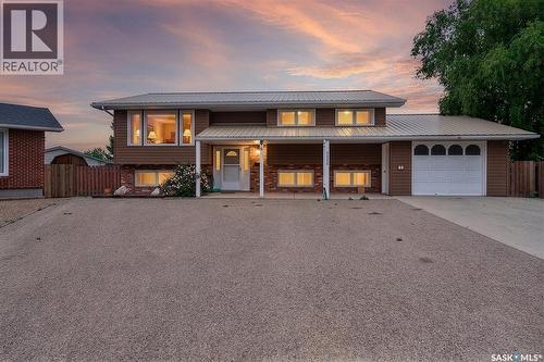 1355 Manitou Crescent, Moose Jaw, SK - Outdoor With Deck Patio Veranda