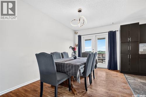 1355 Manitou Crescent, Moose Jaw, SK - Indoor Photo Showing Dining Room