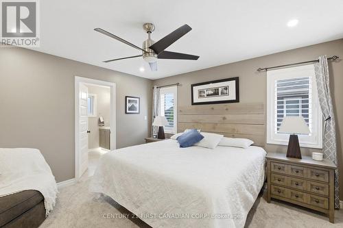 12 Glenwood Street, St. Thomas, ON - Indoor Photo Showing Bedroom