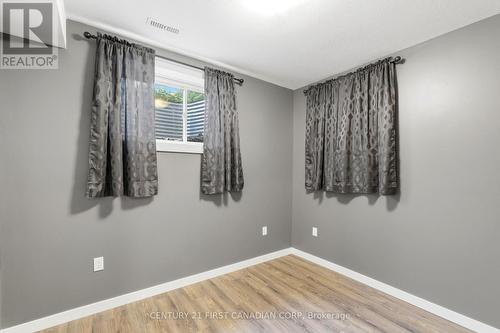 12 Glenwood Street, St. Thomas, ON - Indoor Photo Showing Other Room