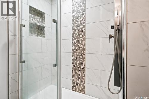 1645 Smith Street, Moose Jaw, SK - Indoor Photo Showing Bathroom