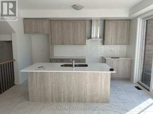 52 Waterside Way, Whitby, ON - Indoor Photo Showing Kitchen With Double Sink