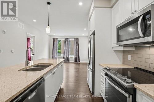 104 - 190 Boundstone Way, Ottawa, ON - Indoor Photo Showing Kitchen With Double Sink With Upgraded Kitchen