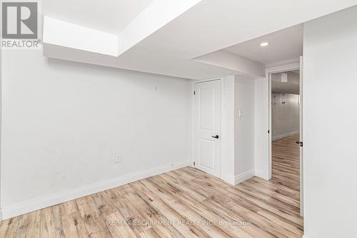 418 Fairfield Avenue, Hamilton, ON - Indoor Photo Showing Other Room