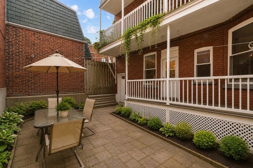 Courtyard - 3603  - 3605 Boul. Décarie, Montréal (Côte-Des-Neiges/Notre-Dame-De-Grâce), QC - Outdoor With Deck Patio Veranda With Exterior