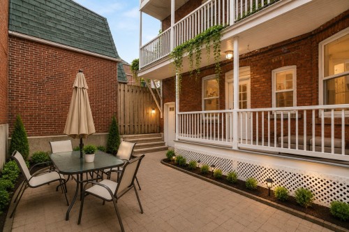 Courtyard - 3603  - 3605 Boul. Décarie, Montréal (Côte-Des-Neiges/Notre-Dame-De-Grâce), QC - Outdoor With Deck Patio Veranda With Exterior