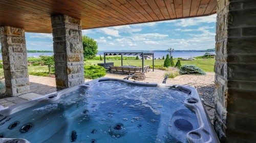 Spa - 12 58E Avenue, Mandeville, QC - Outdoor
