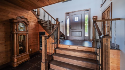 Escalier - 12 58E Avenue, Mandeville, QC - Indoor Photo Showing Other Room