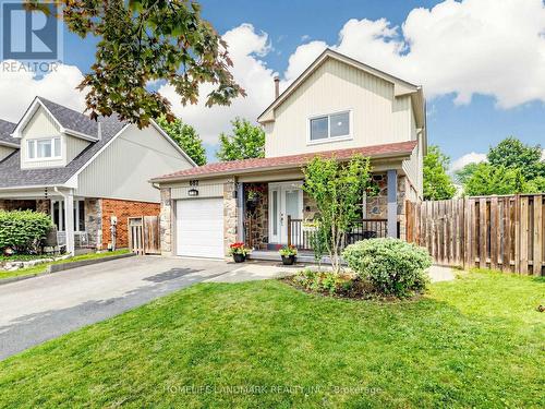 662 MERLIN COURT  Oshawa, ON L1K 1M3