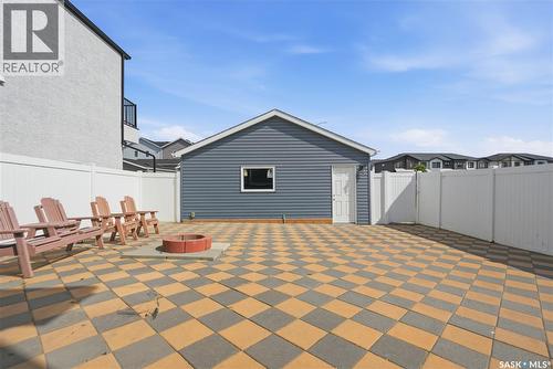 2802 Ridgway Avenue, Regina, SK - Outdoor