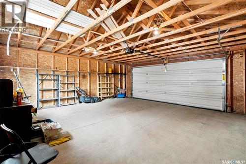 2802 Ridgway Avenue, Regina, SK - Indoor Photo Showing Garage