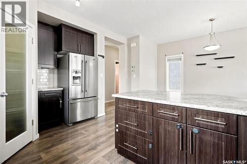 2802 Ridgway Avenue, Regina, SK - Indoor Photo Showing Kitchen
