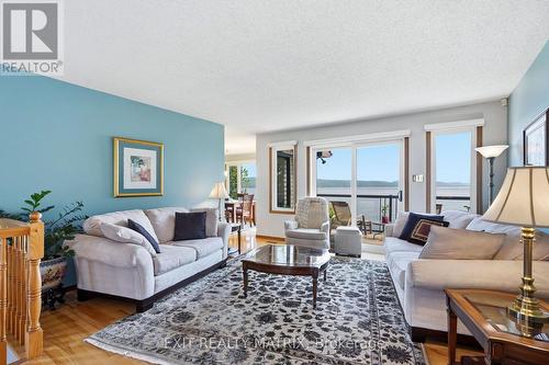 2176 Bay Road, Champlain, ON - Indoor Photo Showing Living Room