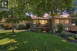 25 SAVERYN Road  Hamilton, ON L9B 1N4