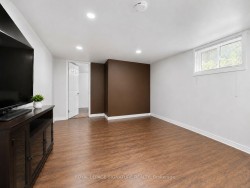 Bsmt-621 Wychwood Street Oshawa, ON L1G 2T4