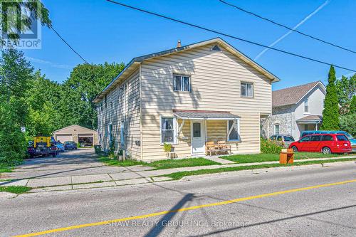 819 Duke Street, Cambridge, ON - Outdoor