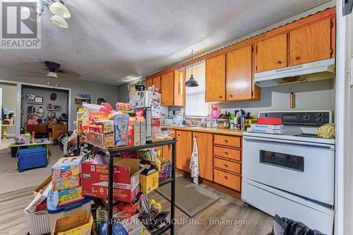 819 Duke Street, Cambridge, ON - Indoor Photo Showing Kitchen