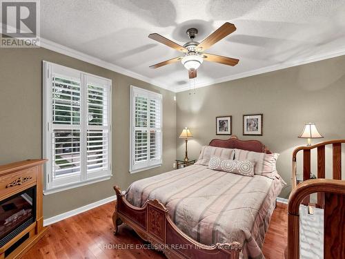17 Black Cherry Drive, Markham, ON - Indoor Photo Showing Bedroom