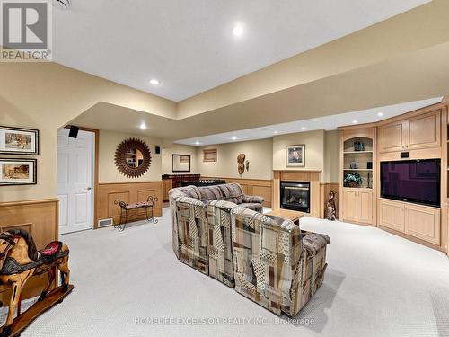 17 Black Cherry Drive, Markham, ON - Indoor With Fireplace