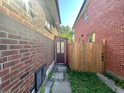 Walkout Bsmt-4170 Sunset Valley Court Mississauga, ON L4W 3L5