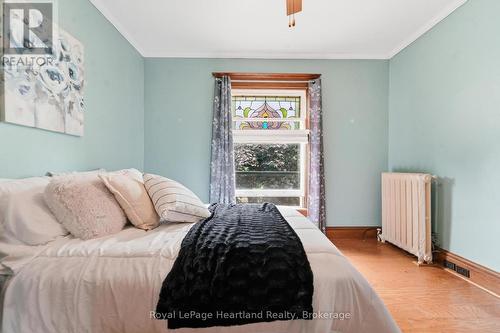 107 Wellington Street S, Goderich (Goderich (Town)), ON - Indoor Photo Showing Bedroom