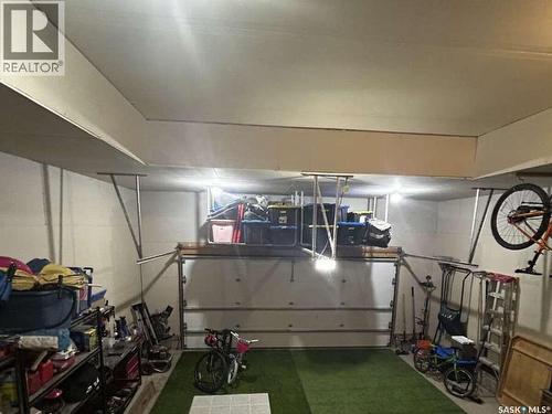 3743 Gee Crescent, Regina, SK - Indoor Photo Showing Garage